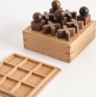 AM.PM Tic-tac-toe-spel van massief eikenhout en massief notenhout, HIBASHI