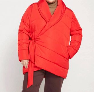 Universal Standard Kanda Puffer Wrap Coat In Vermilion Red