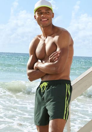 Buffalo mit kontrastfarbenen Details