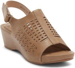Good Choice Shoes Mahina Wedge Sandal in Ivory/tan at Nordstrom Rack, Size 7.5