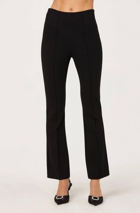 Astr Flynn Pants In Black