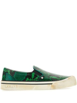 Bally: Green Low-Cut Shoes now up to −40% | Stylight