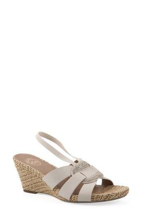 White Mountain Atavi Wedge Espadrille Sandal in Eggshell/Smooth at Nordstrom Rack, Size 7.5