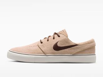 Nike Mens Sb Zoom Janoski Sneaker In Linen/light Chocolate-Sail