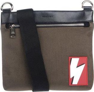 Neil Barrett BAGS - Cross-body bags sur YOOX.COM