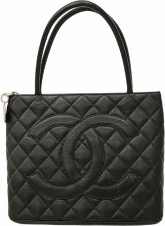 Chanel Black Grained Calfskin Tote Bag (Pre-Owned)