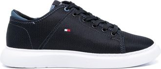Tommy Hilfiger embroidered logo mesh low-top sneakers - men - Recycled Polyester/Rubber/Recycled Polyester - 40 - Blue