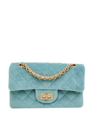 Chanel 2019 Quilted Velvet Reissue 2.55 Single Flap 224 shoulder bag - Blauw