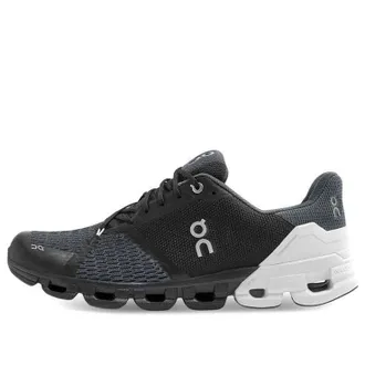 On Running Cloudflyer Black White 21.99631