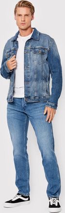 Wrangler GREENSBORO NEW FAVORITE