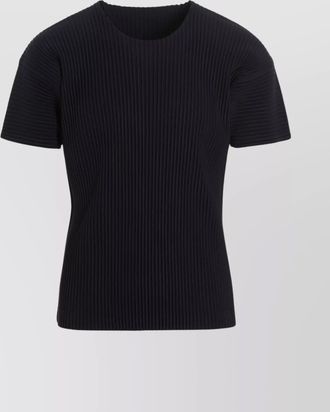 Homme Pliss&eacute; Issey Miyake pleated t-shirt