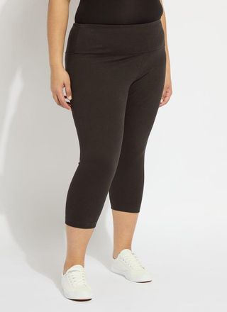 Lyss&eacute; Denim Capri Curvy
