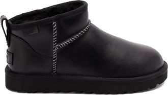 UGG Classic Ultra Mini Leather Regenerate Laarzen Black - Dames - Winterlaarzen - Zwart - 38 EU - Wol - Schoenen