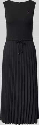 Tommy Hilfiger Slim Fit Midikleid aus Viskose-Mix in BLACK, Gr&ouml;&szlig;e XL