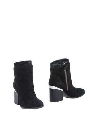 Hogan Ankle boots