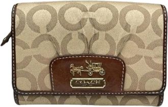 Coach Pre-owned Wallets, female, Beige, Size: ONE SIZE Pre-owned Leather Wallet