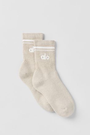 Alo | Half-Crew Throwback Socks in Oatmeal Heather/White Beige, Size: Medium