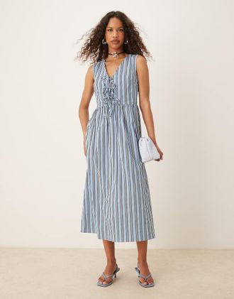 Nobody's Child Posey - Vestito midi a trapezio blu a righe con laccetti