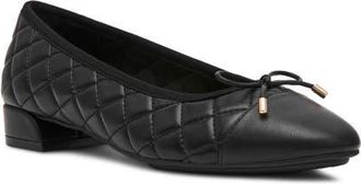 Anne Klein Divine Cap Toe Pump in Black Quilted at Nordstrom, Size 6.5