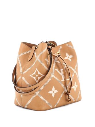 Louis Vuitton NeoNoe Handbag Monogram Empreinte Giant Broderies MM bucket bag - Neutrals