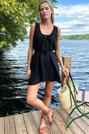 Emerson Fry Atelier Scoop Dress In Black Beauty Linen
