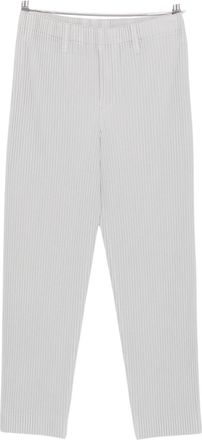 Homme Pliss&eacute; Issey Miyake Pliss&eacute;-Effect Cropped Trousers with Relaxed Fit