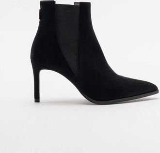 42 Gold Womens Kensington Suede Bootie In Black