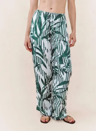 Bella Dahl Wide Leg With Wide Hem Pants In Palm Paradise Print