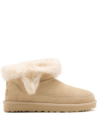 UGG Classic Ultra Mini Chalet Boots
