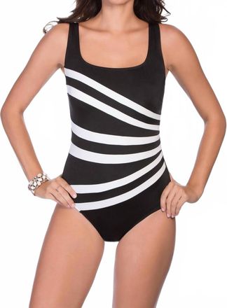 Longitude Colorblock Banded Fan One Piece Swimsuit In Black/white