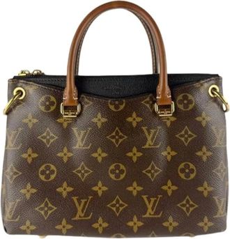Louis Vuitton Pre-owned Handbags, female, Brown, Size: ONE SIZE Pre-owned Pallas BB Handbag