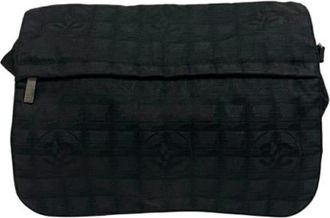 Chanel Pre-owned Cross Body Bags, female, Black, Size: ONE SIZE Pre-owned Nylon chanel-bags