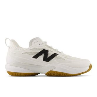 New Balance Womens FuelCell 996v7 in White/Black Synthetic, size 5.5 Narrow