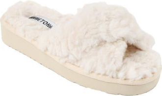 Minnetonka Teddy 3 Faux Fur Slipper in Cream at Nordstrom, Size 10