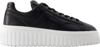 Hogan Womens Ribbed-Sole Leather Sneaker Black Goatskin