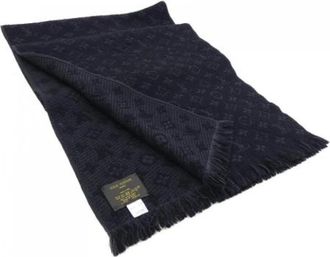Louis Vuitton Pre-owned Scarves, female, Black, Size: ONE SIZE Pre-owned Fabric scarves