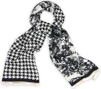 Saachi Reversible Houndstooth Print Scarf in Black at Nordstrom Rack