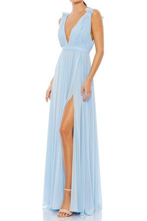 Mac Duggal Petite Sleeveless Pleated Chiffon V-Neck Gown in Powder Blue at Nordstrom, Size 10P