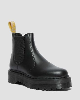 Black chelsea boots dr martens online