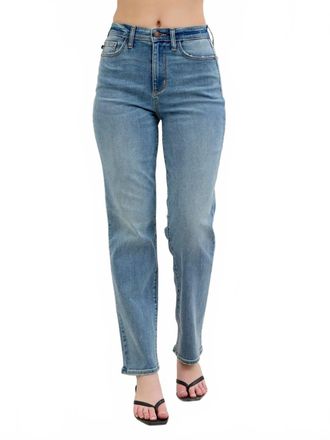 Judy Blue High Waist Straight Leg Fit Jean In Medium Wash