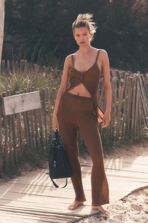 Alo | Sweater High-Waist Sunlit Straight Leg Pants Top in Sun Kissed Brown, Size: Medium