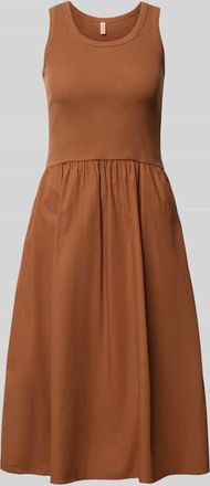 Soyaconcept Knielanges Kleid im 2-in-1-Look in Mittelbraun, Gr&ouml;&szlig;e XXL
