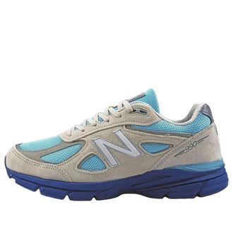New Balance Made in USA 990v4 Moonbeam Cloud Blue Magic Blue U990MB4