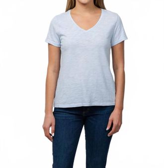 Elliott Lauren Short Sleeve V-Neck Tee In Sky