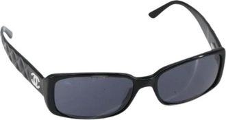 Chanel Pre-owned Accessories, female, Black, Size: ONE SIZE Pre-owned Vintage Sunglasses