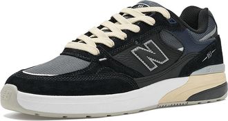 New Balance 933 Andrew Reynolds Athletic Shoes Black : US Mens 10 - Womens 11.5 Medium, Leather/Suede/Synthetic