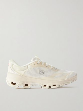 Loewe + On Sneakers In Mesh Riciclato Con Finiture In Gomma Cloudventure 2.0 - Avorio
