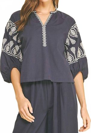 Pinch Design Embroidered Blouse In Navy