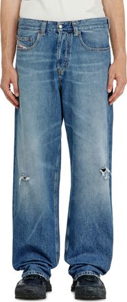 Diesel Relaxed Jeans Low Waist 2001 D-Macro, Medium blue, Button fly