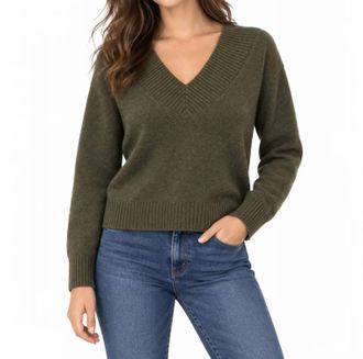 RD Style Long Sleeve V-Neck Pull-Over Sweater In Olive